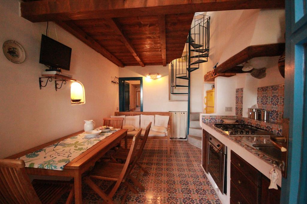 La Casa Di Via Lungomare Βίλα Santa Marina Salina Εξωτερικό φωτογραφία